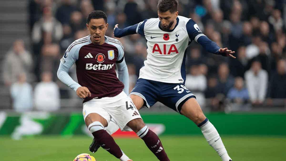 英超：曼城主场3-0完胜诺维奇（英超：曼城主场3比0轻取诺维奇）