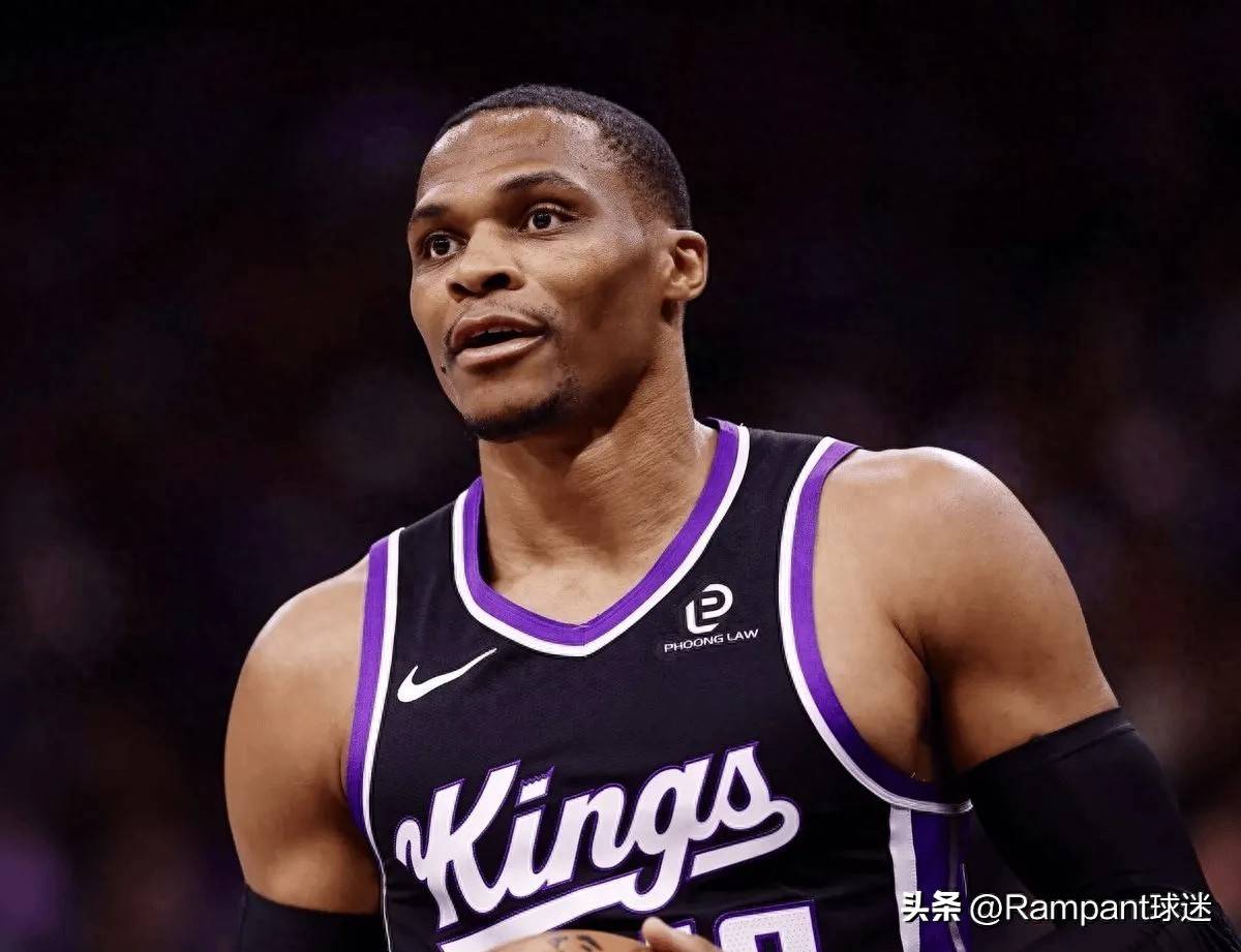 杜兰特28+4+8一战造两大纪录，申京缺阵阿门砍31分，火箭大胜太阳（杜兰特28分4板8助写两项纪录，申京缺席阿门轰31分，火箭轻取太阳）