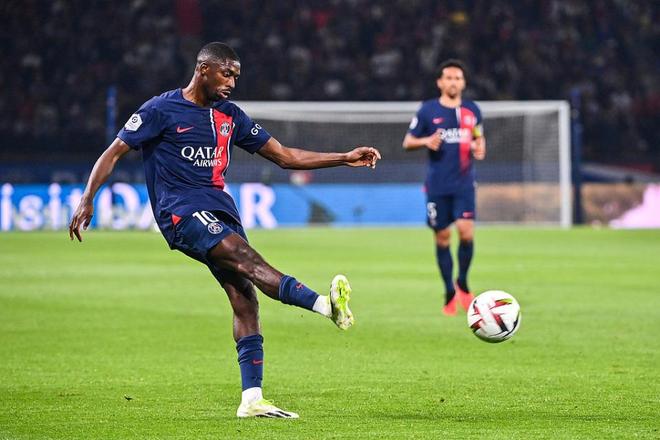 凯尔特人第三节三分12中0，单节仅13分遭雄鹿反超（凯尔特人第三节三分全失12投0中，仅拿13分被雄鹿反超）