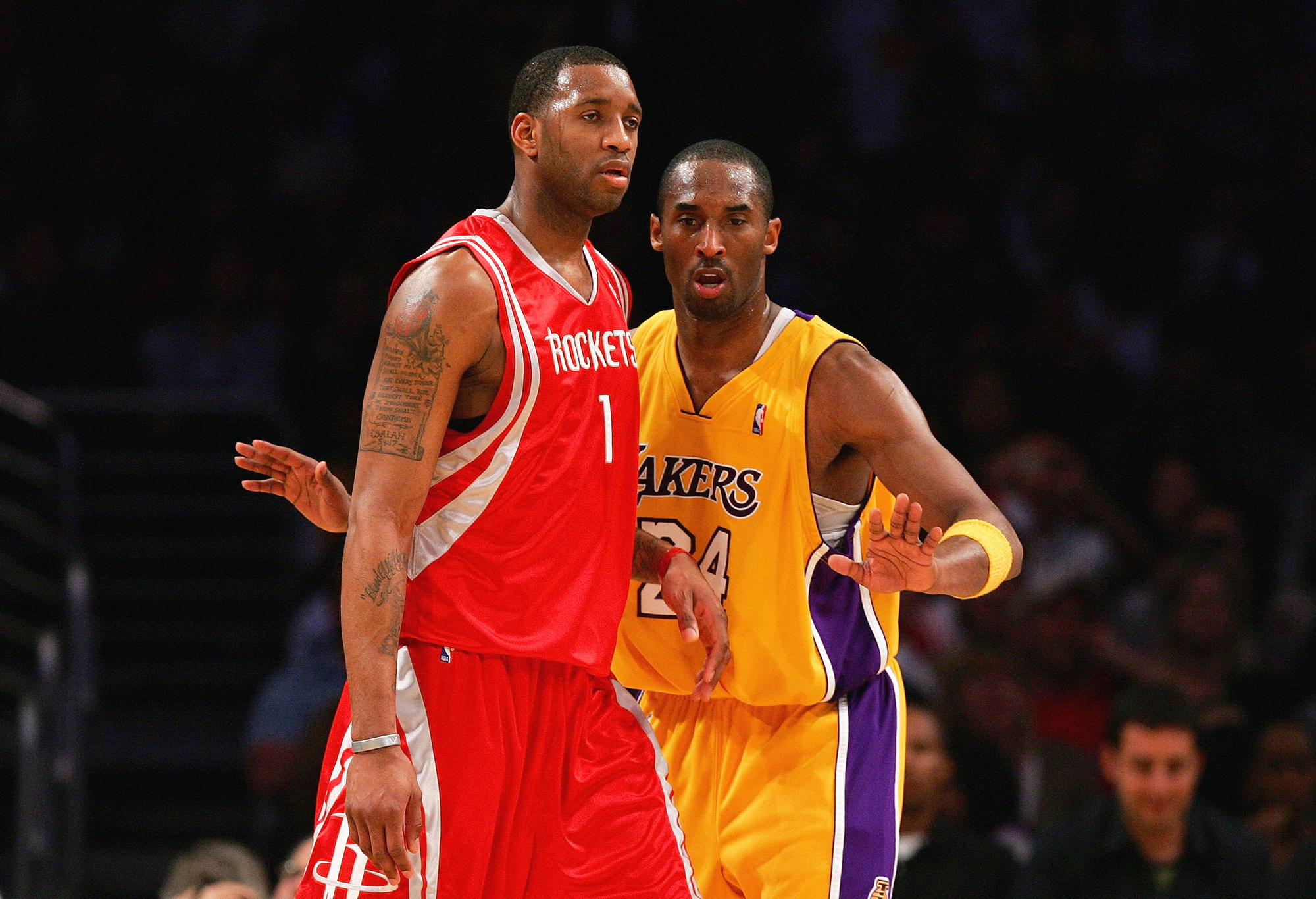 本赛季比赛最后5分钟追平或反超球，弗拉格17中12排第一（本季最后5分钟的扳平或反超关键投篮中，弗拉格17投12中居首）