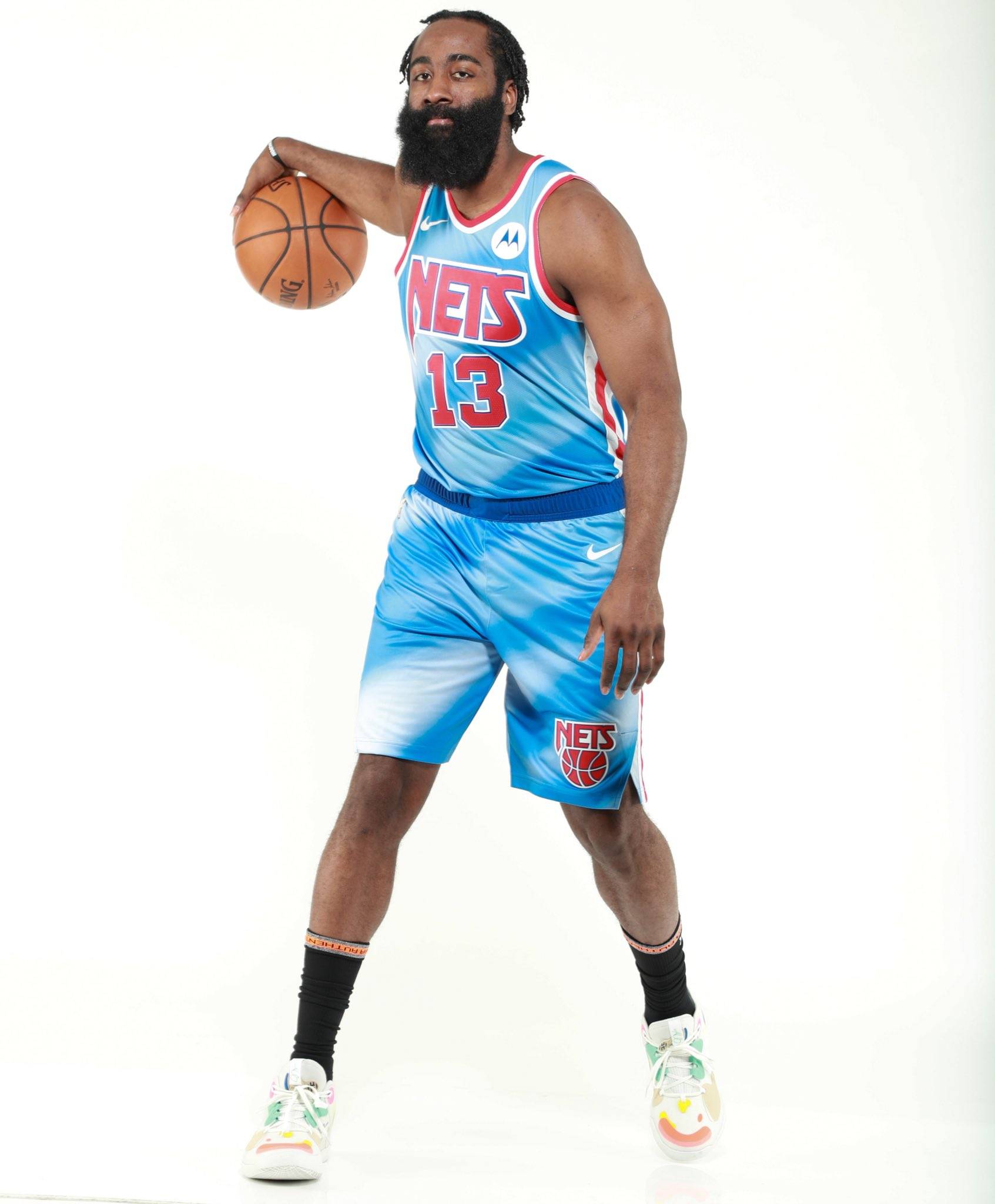 贝纳蒂亚：阿坎吉帮助我们引进了帕瓦尔，国米起初要价2000万（贝纳蒂亚称阿坎吉助力帕瓦尔加盟，国米最初索价2000万）