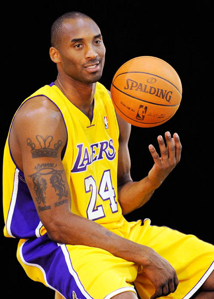 外线手感低迷！森林狼首发5虎半场三分13中2（外线哑火！森林狼首发五人半场三分13投仅2中）